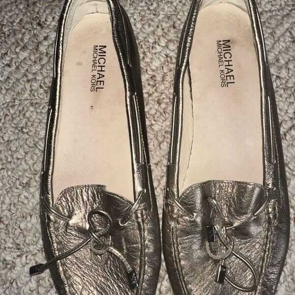 Womens Michael Kors Flats Gold Loafers size 9.5 - Picture 3 of 5
